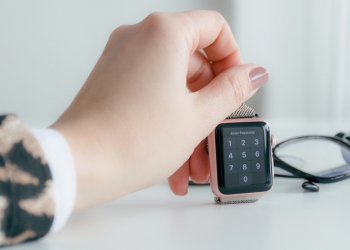 Apple Watch Şarj Olmuyor, Çözümü Nedir?