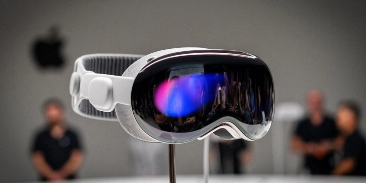 Apple’dan Şok Gelişme: Vision Pro Üretiminde Keskin Düşüş | Hedefler Değişti