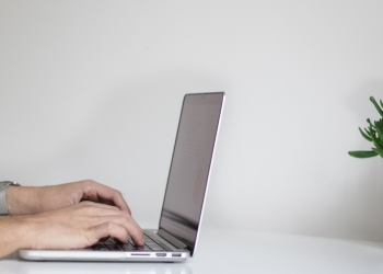 RsEngineSvc.exe Nedir? Nasıl Kaldırılır?