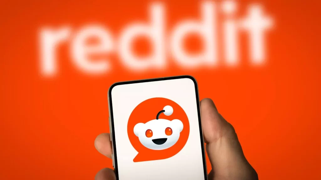 Reddit'in Yapay Zeka Destekli Arama Özelliği Kullanıma Açıldı