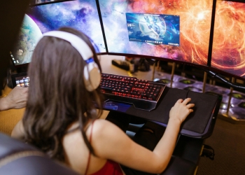 Bluetooth Kulaklık Işığı Sönmüyor, Çözümü Nedir?