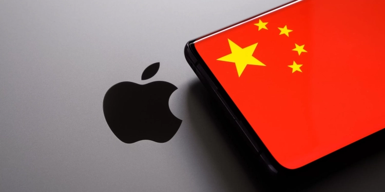 Apple Çin’de Zor Günler Yaşıyor