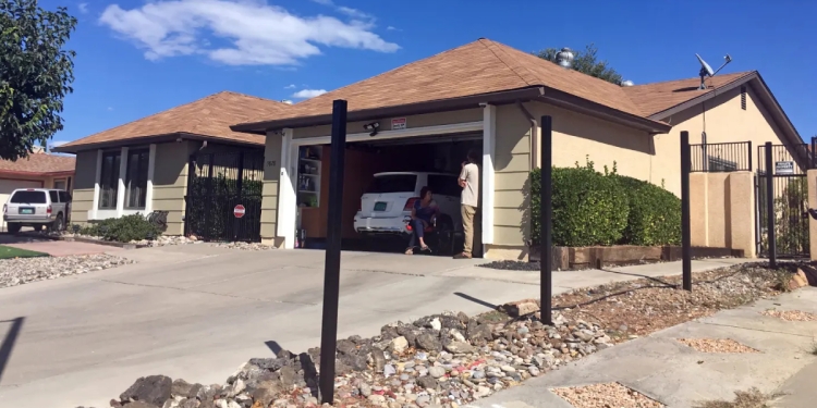 Breaking Bad'deki Walter White'ın Evi Satılıyor