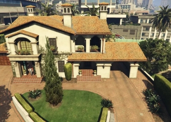 GTA 5 Michael'ın Evi Gerçek Hayatta Yandı