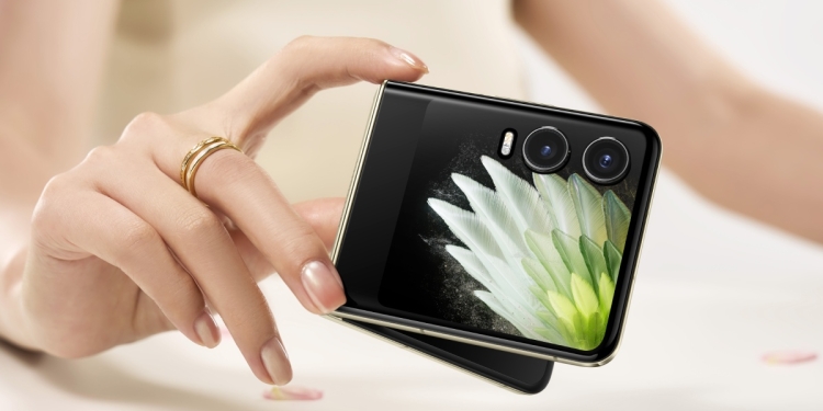 TECNO PHANTOM V Flip2 5G türkiye fiyatı