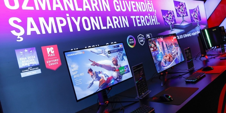 asus yeni oled monitörler
