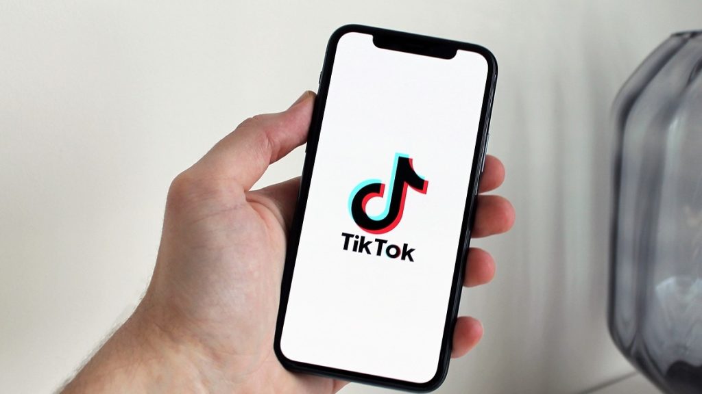 TikTok uygulamadan atıyor