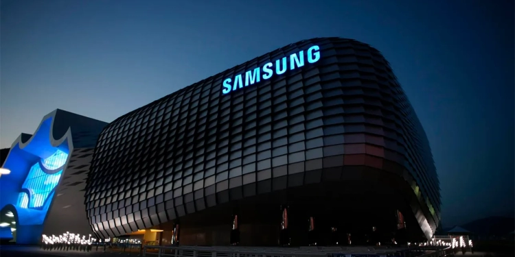 Samsung’un Kârı Düştü