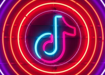 TikTok'un Topluluk Kuralları Güncelleniyor: Yayınlar, AI ve Dahası