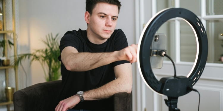 Vlogger Ne Demek? Kime Denir? Ne Çeker?