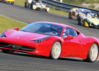 Yarış Oyunu Assetto Corsa İndirime Girdi