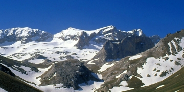 Kışın Beyaz Büyüsünü kadrajına Taşı