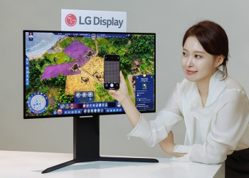 LG Display 27″ 4K OLED Panelini Tanıttı
