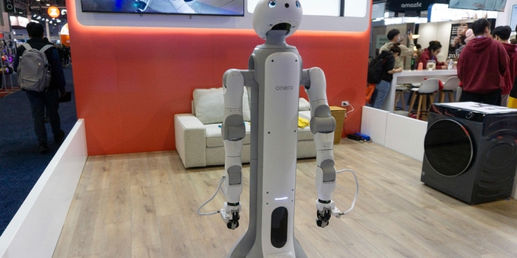 Siz Evde Yokken İşleri Yapan Çamaşır Robotu Geliştirildi