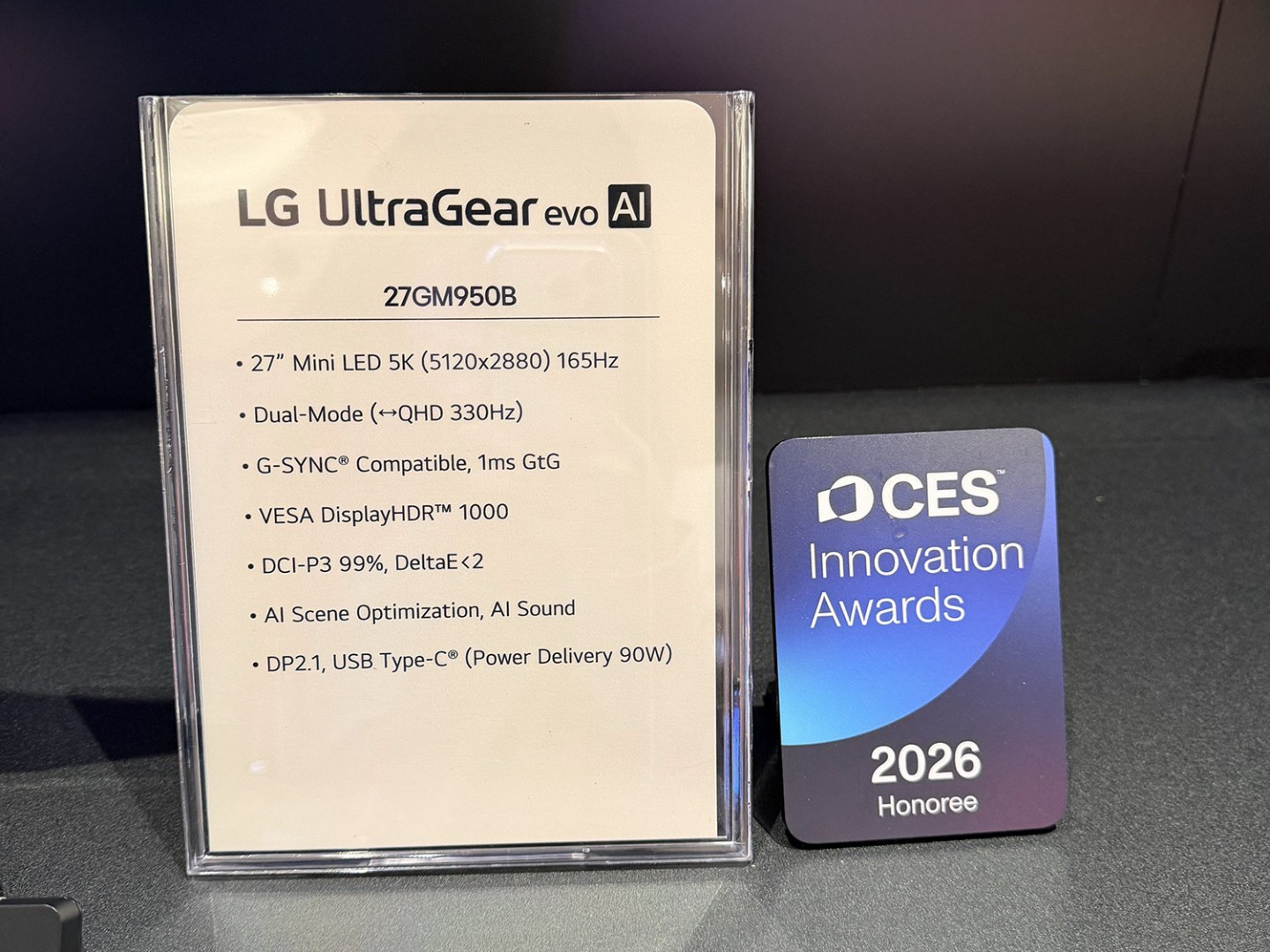 LG UltraGear Evo 27GM950B