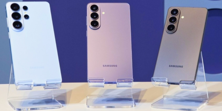 Samsung Galaxy S26 ve S26+ Tanıtıldı