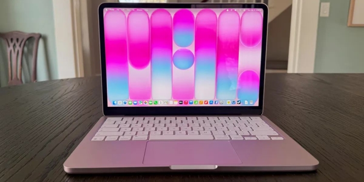 MacBook Neo, Apple’ın En Kolay Tamir Edilen Bilgisayarı