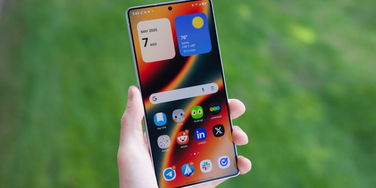 Samsung Galaxy Telefonlar İçin Uydu Destekli Uygulamaları Açıkladı