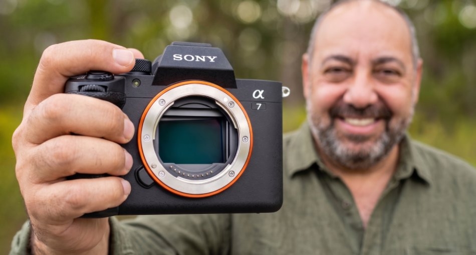 Sony Alpha 7 Mark V: Değişim Vakti mi?