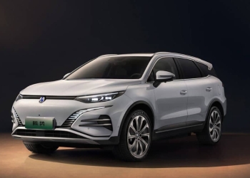 BYD Denza N8