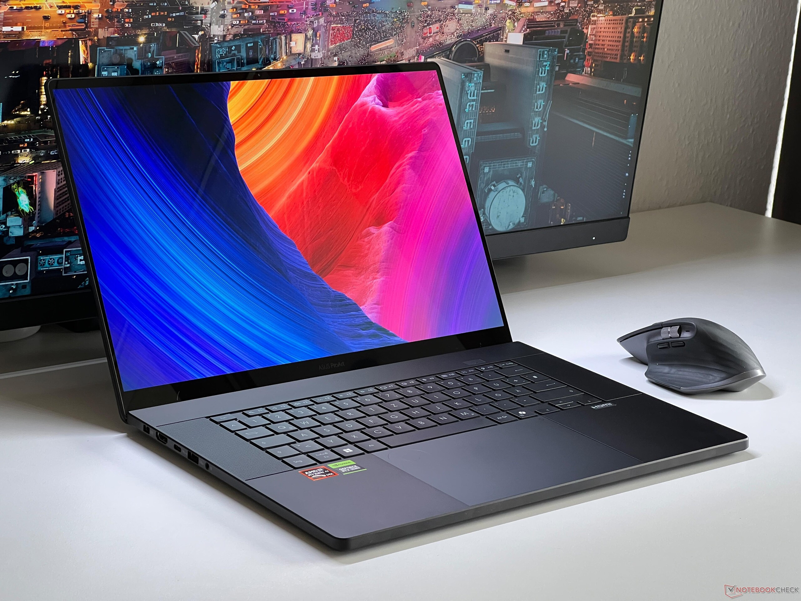 ASUS ProArt P16