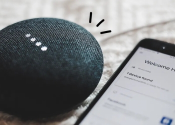Google Home Hoparlörleri Arka Planda Ne İş Çeviriyor