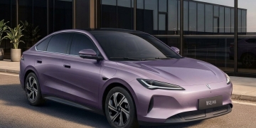 Uygun Fiyatlı Elektrikli Jetta M6, 19 Saatte 10 Bin Sipariş Aldı